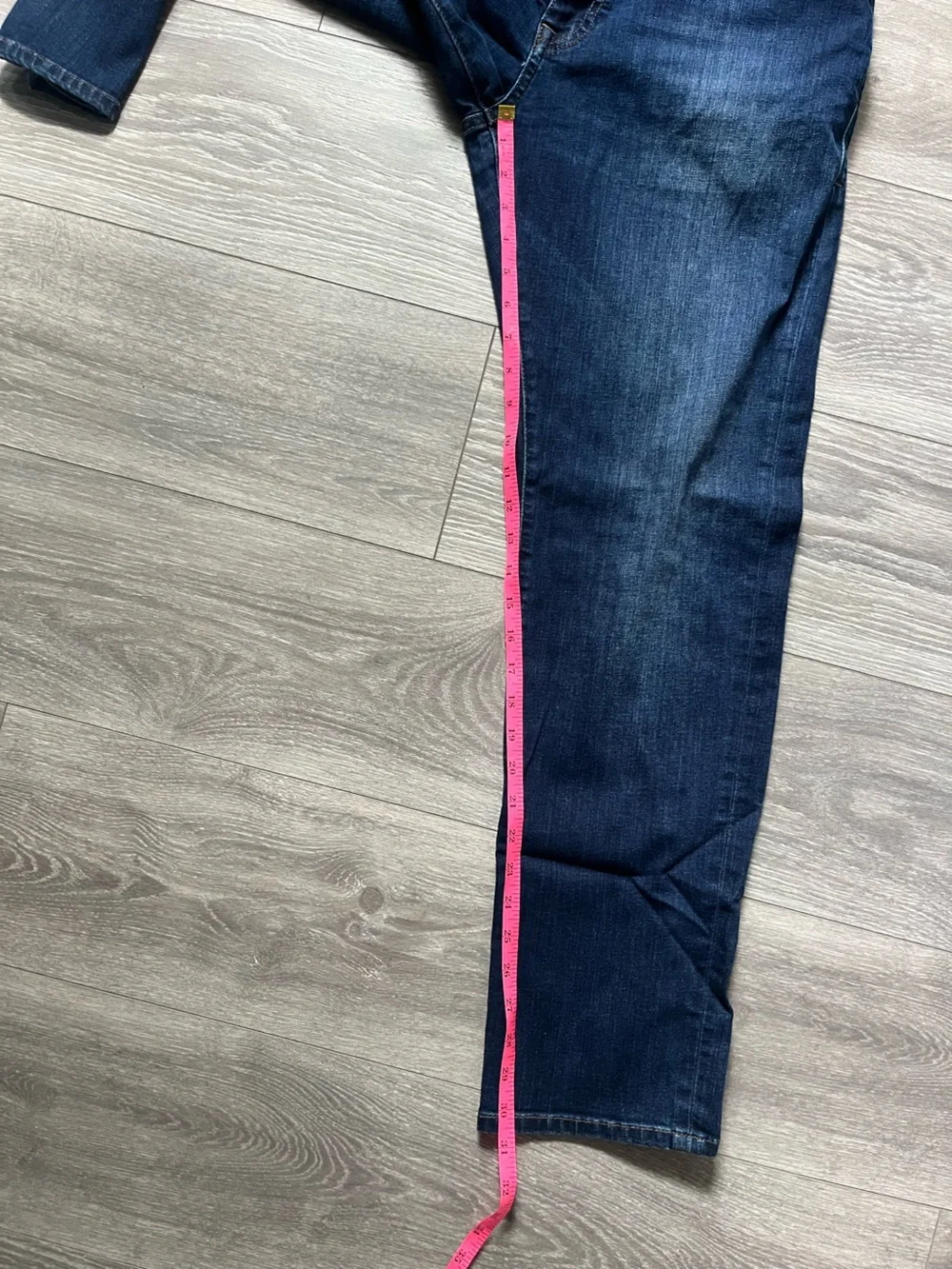 Mavi Men’s Zach Straight Leg Medium Wash Blue Denim Jeans Size 34” x 32” Classic